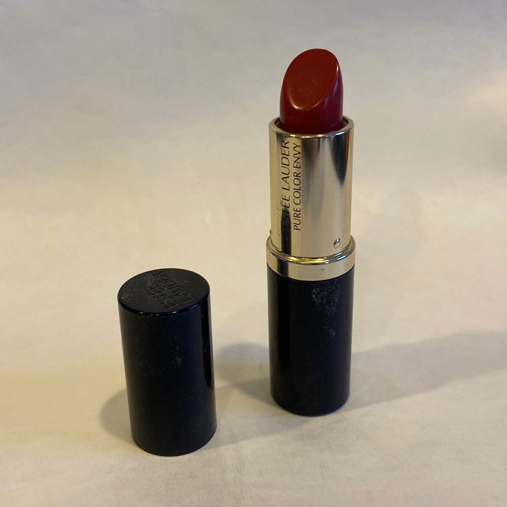 ESTEE LAUDER Pure Color Envy Lipstick 420 Rebellious Rose $33 NWOB Black Case - Picture 9 of 12